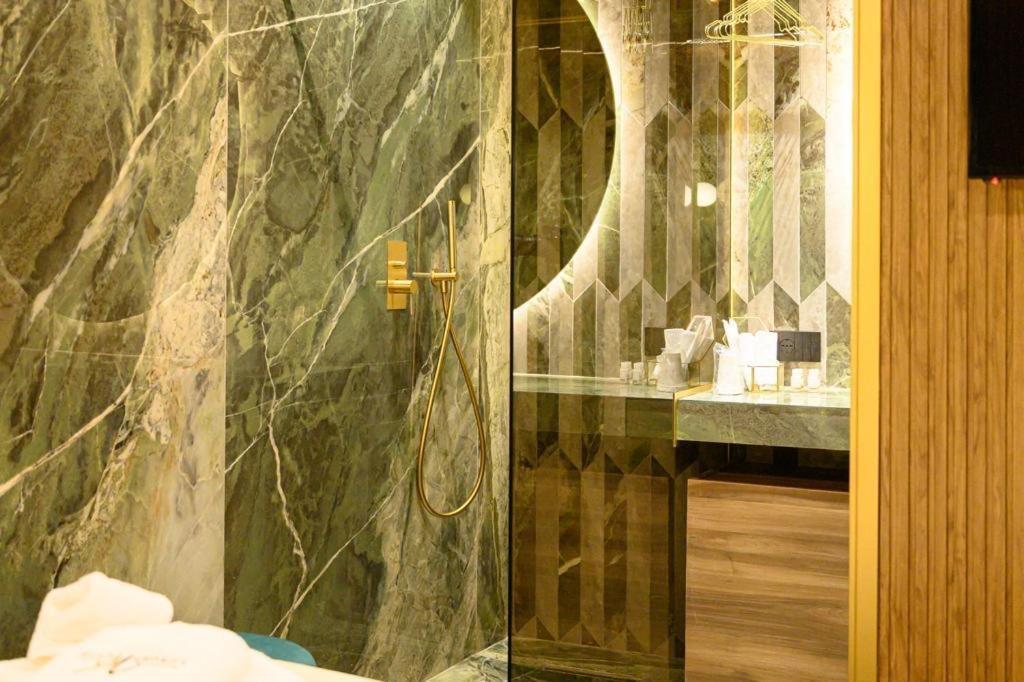 Luxury Suite Napoli Luaran gambar